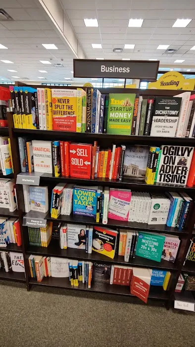 Barnes & Noble 4