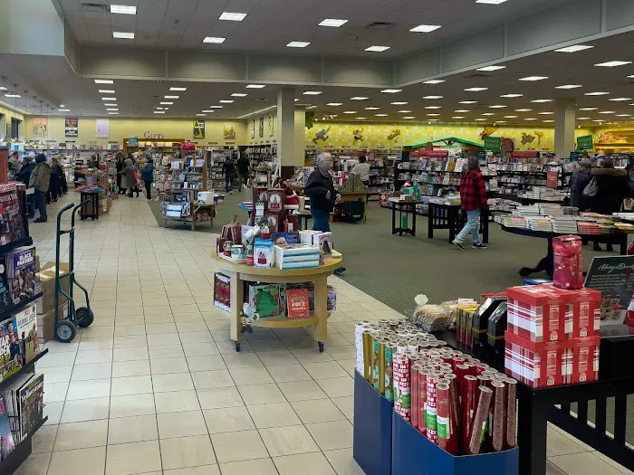 Barnes & Noble 4