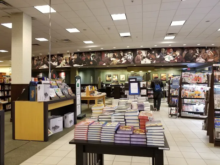 Barnes & Noble 4