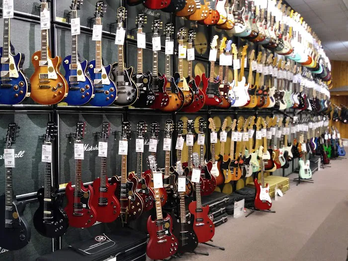Guitar Center 4