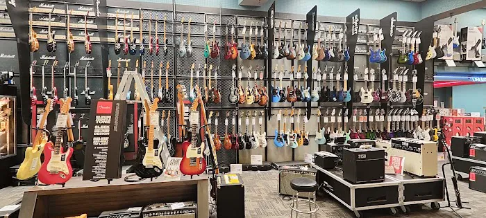 Guitar Center 4