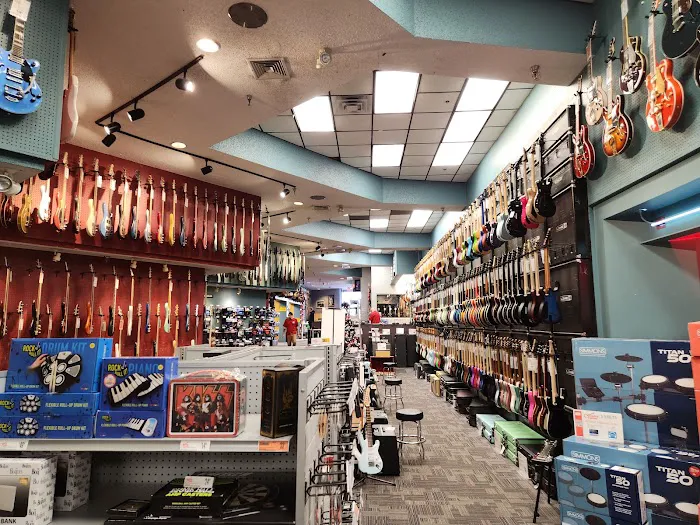 Guitar Center 4