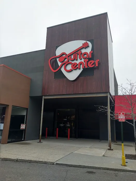 Guitar Center 4