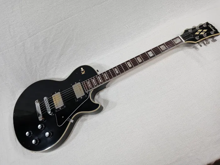 Drouillard Custom Shop Guitars 4