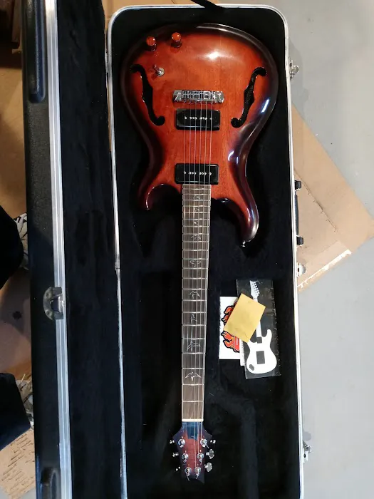 Drouillard Custom Shop Guitars 4