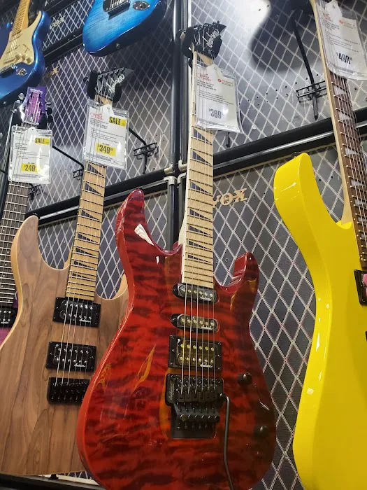 Guitar Center 4