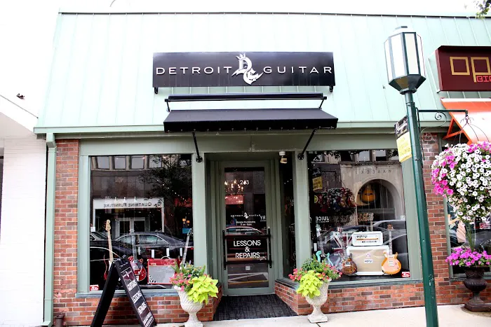 Detroit Guitar 4