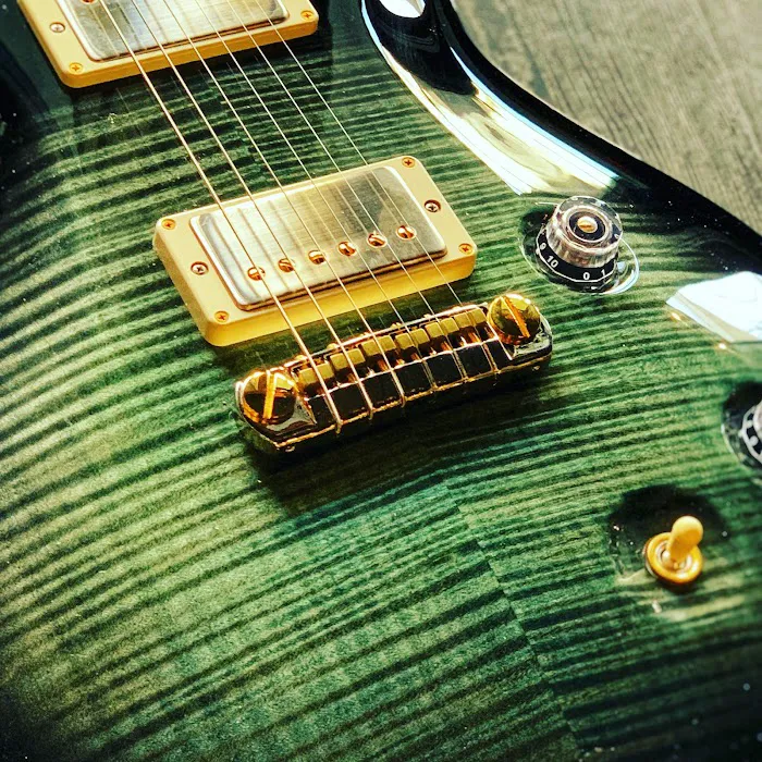 Detroit Guitar 4