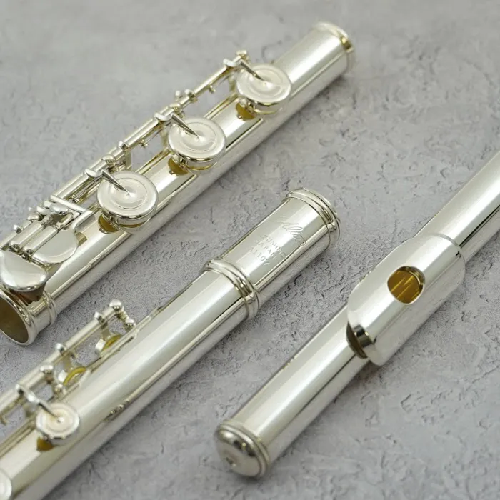 Flute World 4