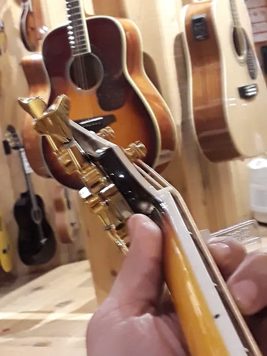Guitar Center 5