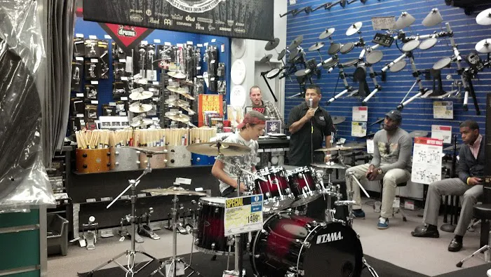 Guitar Center 5