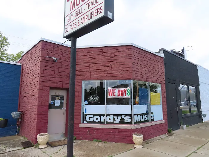 Gordy's Music 4