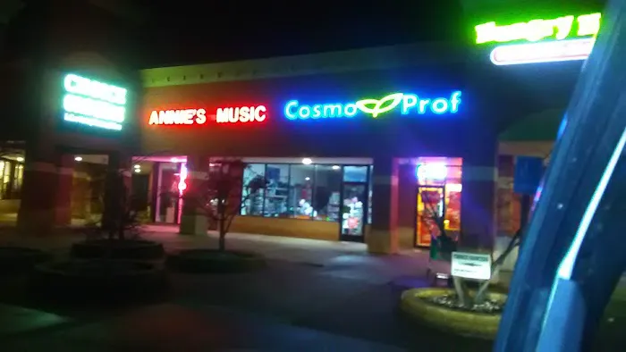 Annie's Music 5