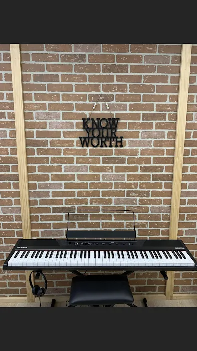 WadeMor Piano Studio 3