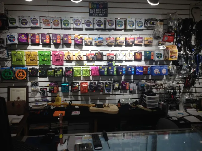 Second Hand Music 4