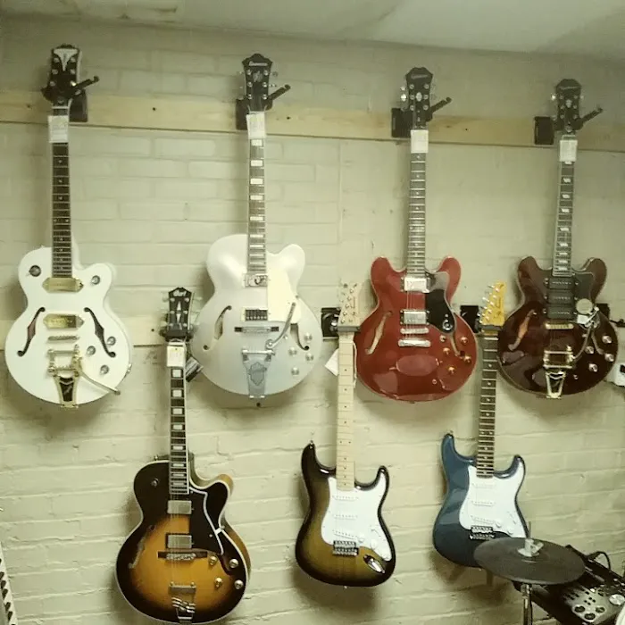 Second Hand Music 4