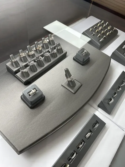 Worldwide Jewelry & Pawn 5