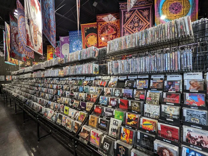 Ross's Rock Emporium & Chicago Records 4