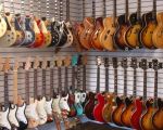 Best Music Stores for Acoustic Instruments in the USA: Top Picks for 2025
