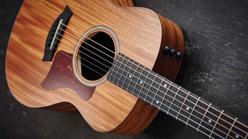 Best Acoustic Guitars for Live Performances: Top Picks for Musicians