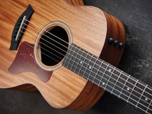 Reviews of the Best Acoustic Guitars for Intermediate Players – Top Picks and Buying Guide