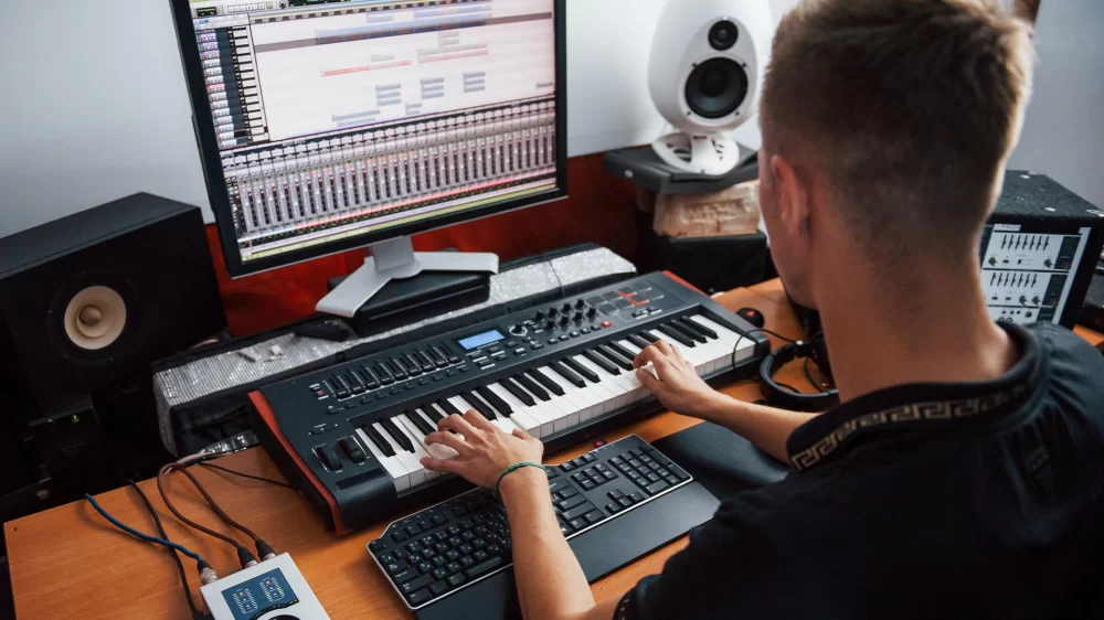 Best Music Production Gear for Mobile Producers: Essential Tools and Tips